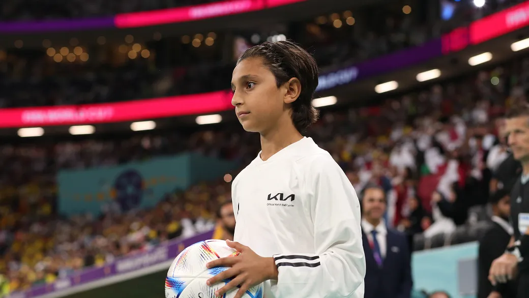 Porteur officiel du ballon de match FIFA avec Kia